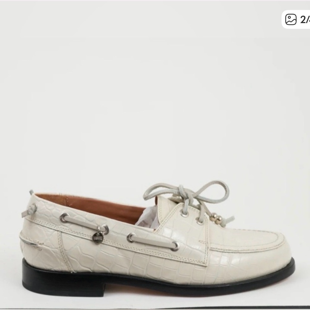 Labucq cream loafer